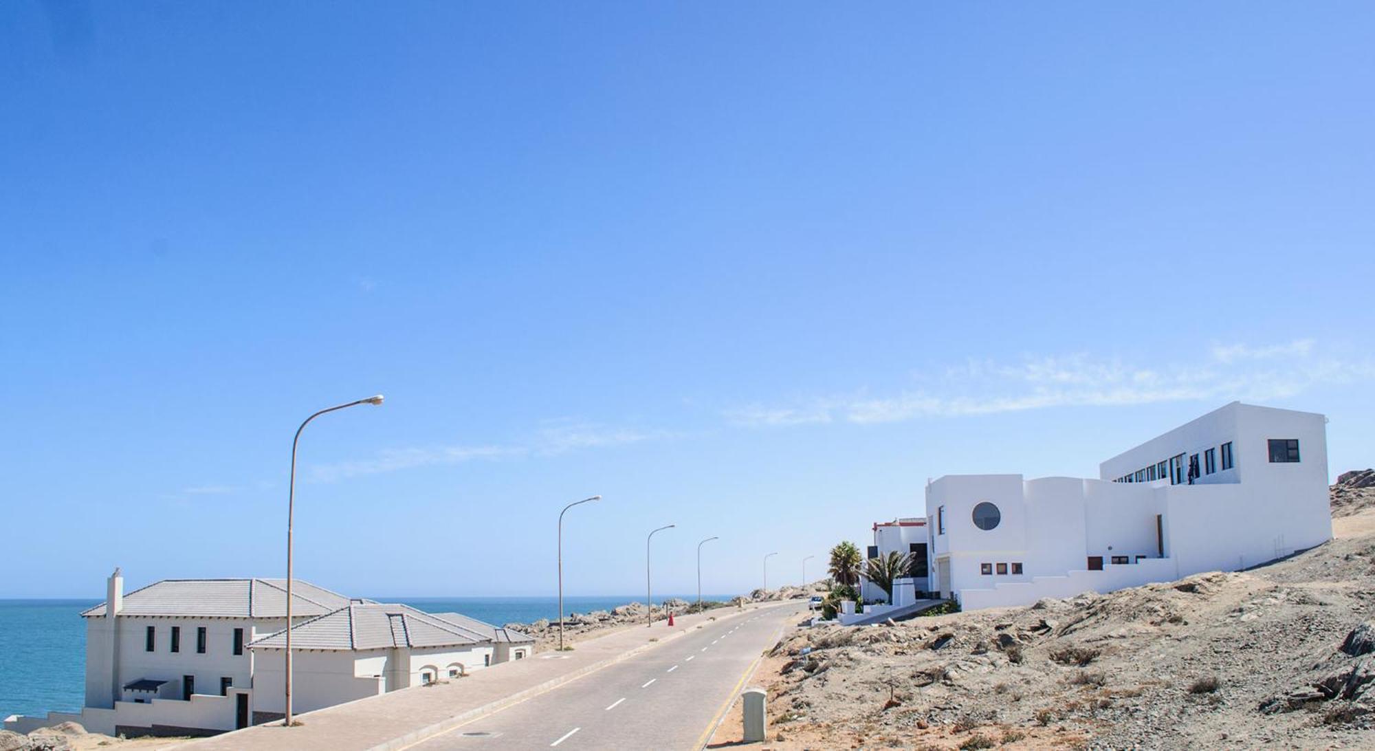 Shark Island Guesthouse Lüderitz Exterior foto